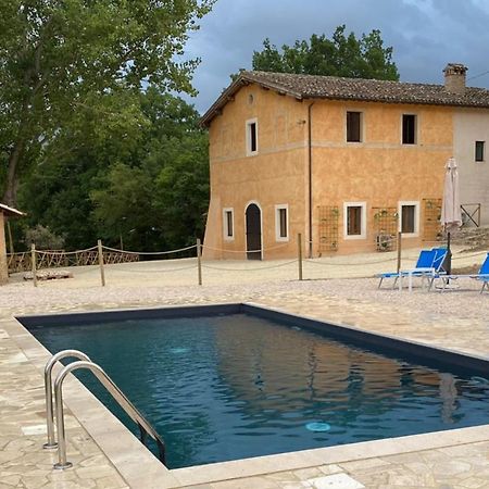 Hotel Casale San Sabino Spoleto Esterno foto